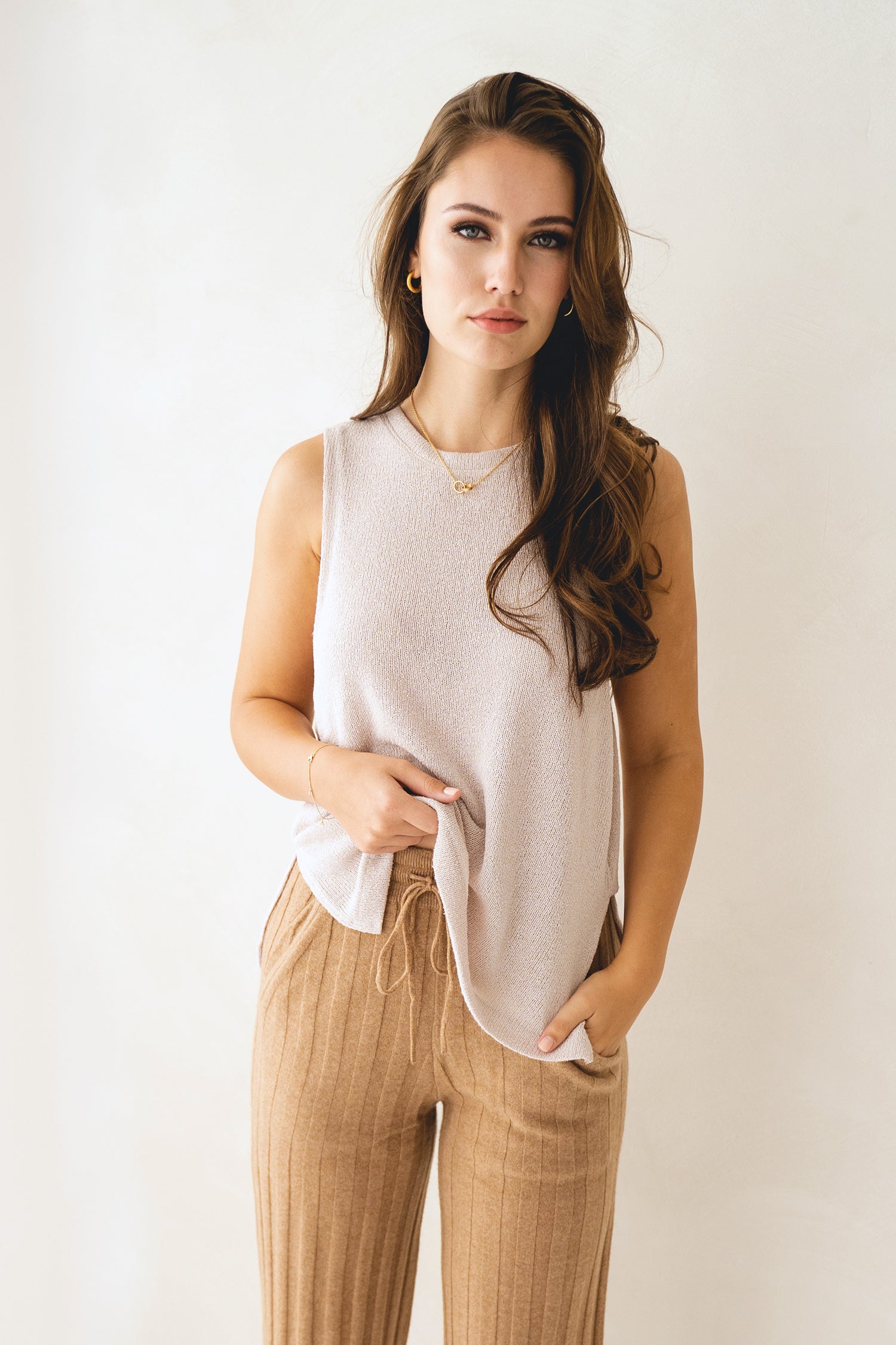 Woman's Cashmere Meditation Pants Camel