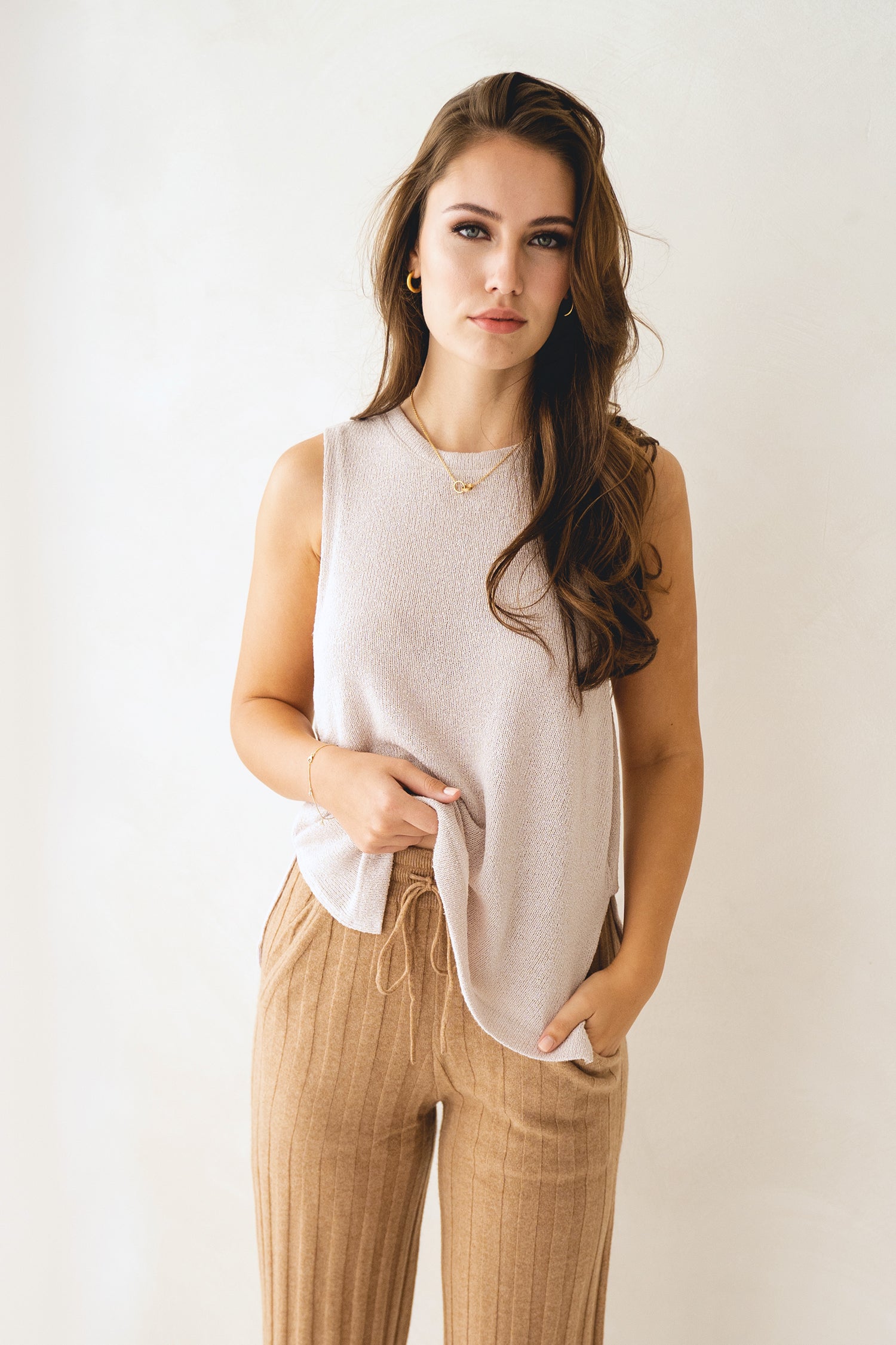 Woman&#39;s Cashmere Meditation Pants Camel